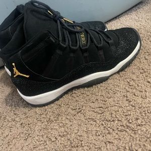 Jordan 11 heiress black stingray